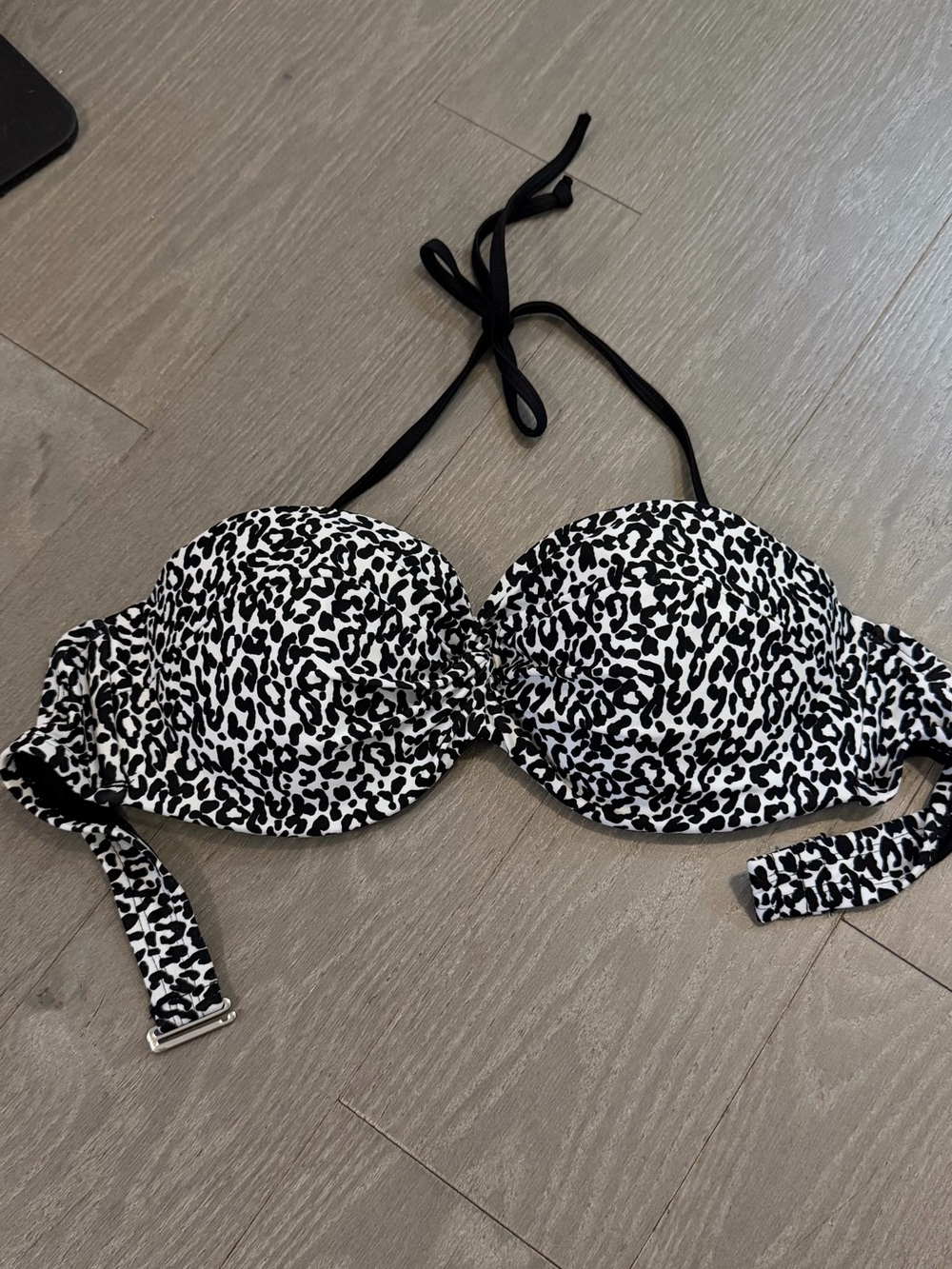 Bikini village Black & White Leopard Print Bandeau Swim Top